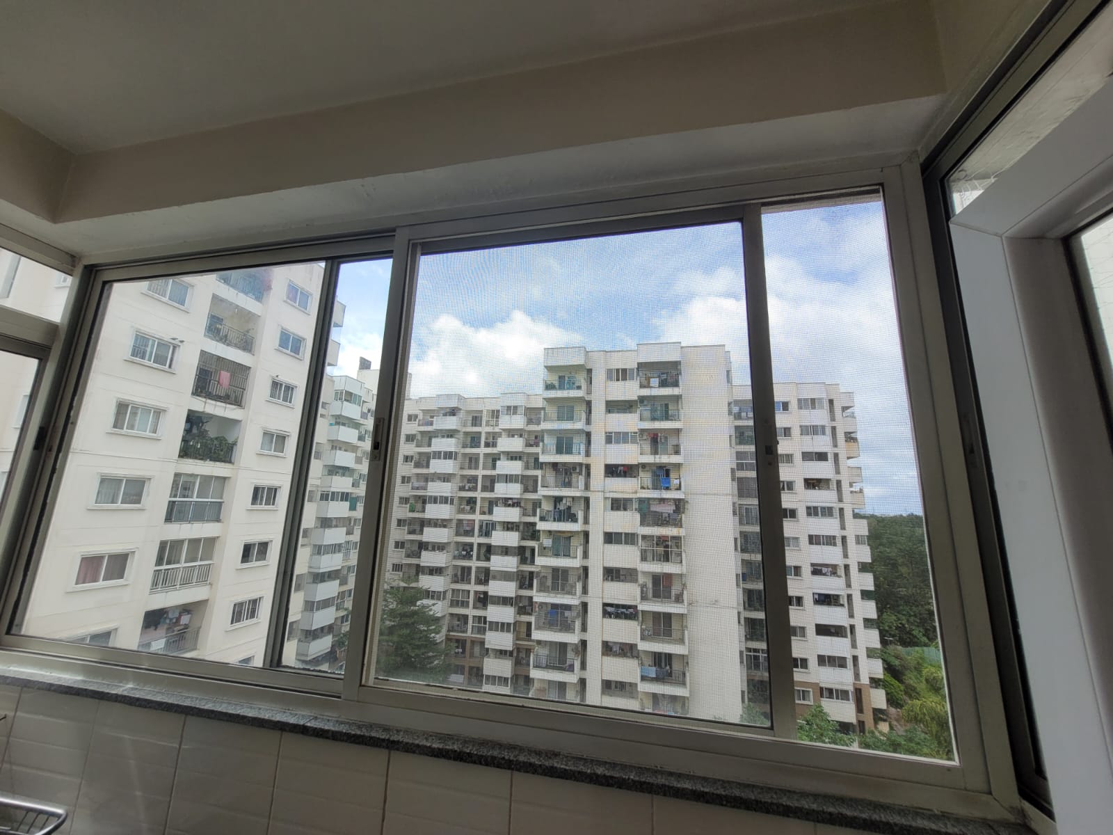 Aluminium Window Wheel Replacement in Begur Bengaluru - Kutbi Aluminium Glass & Hardware