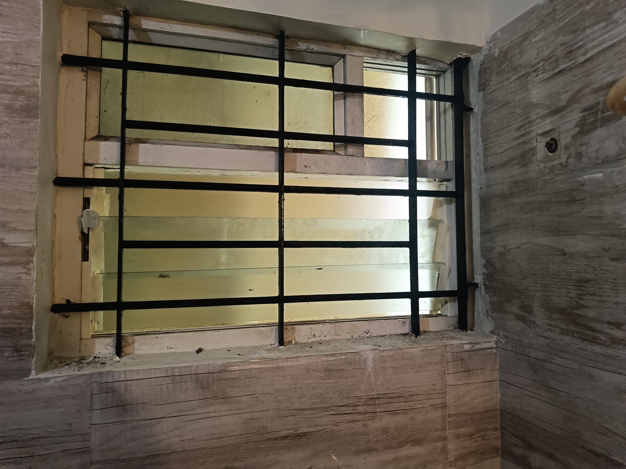 Bathroom Ventilation Installation in Kodichikknahalli, Bilekahalli, Bengaluru, Karnataka - after - Kutbi Aluminium Glass & Hardware