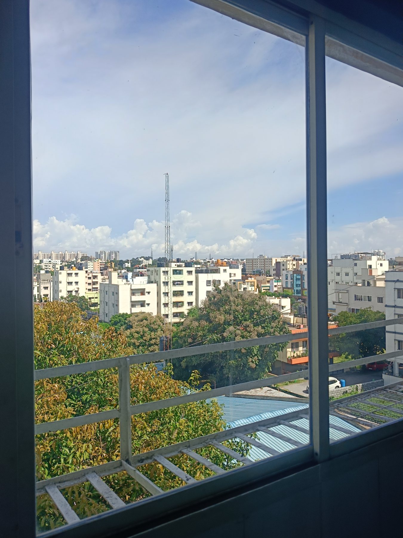 Aluminium Sliding Window Wheel Replacement in Nobonagar Gottigerry, Bengaluru, Bengaluru - Kutbi Aluminium Glass & Hardware