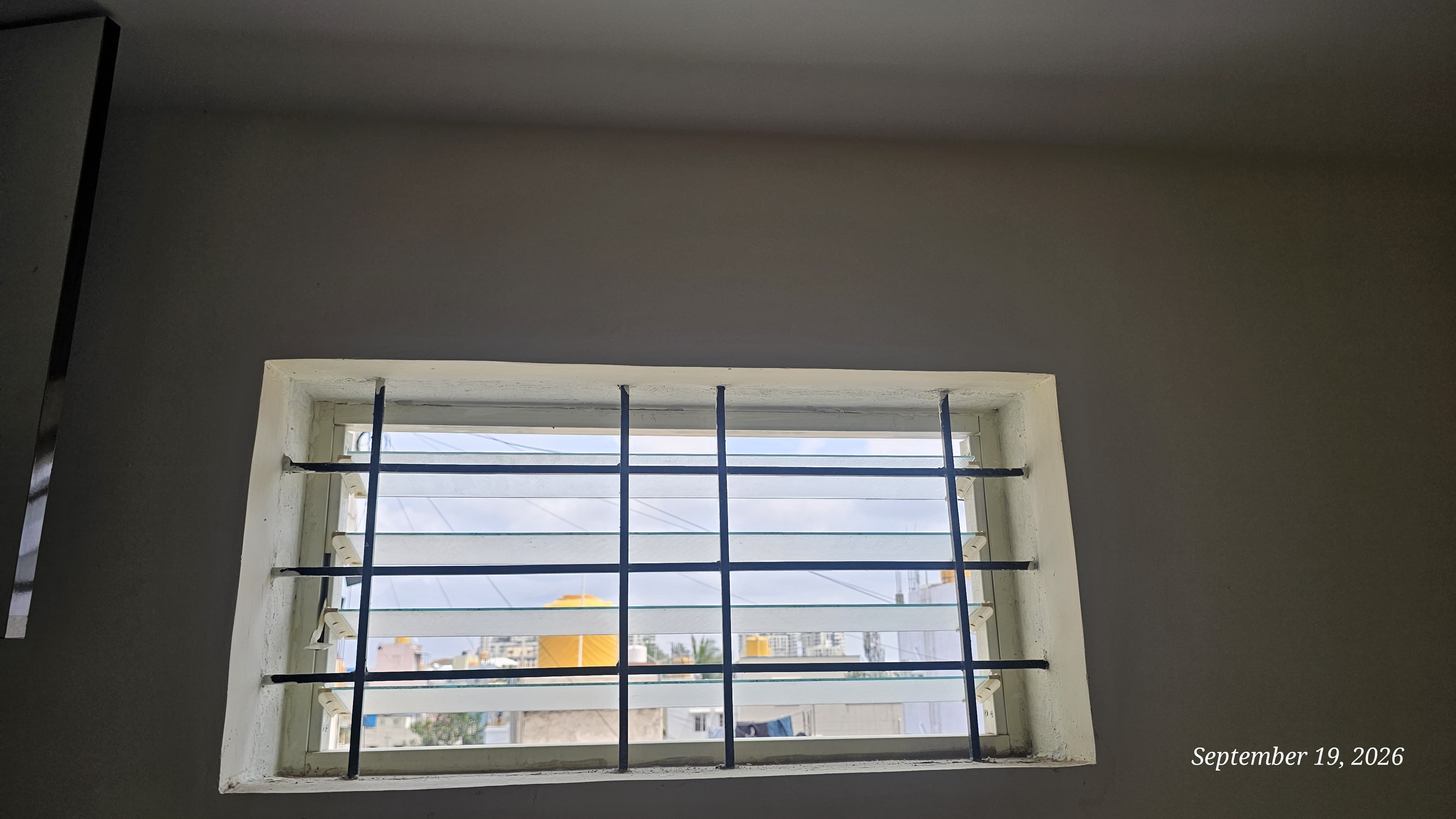 Bathroom Louver Replacement in Bilekahalli, Bengaluru, Bengaluru - Kutbi Aluminium Glass & Hardware
