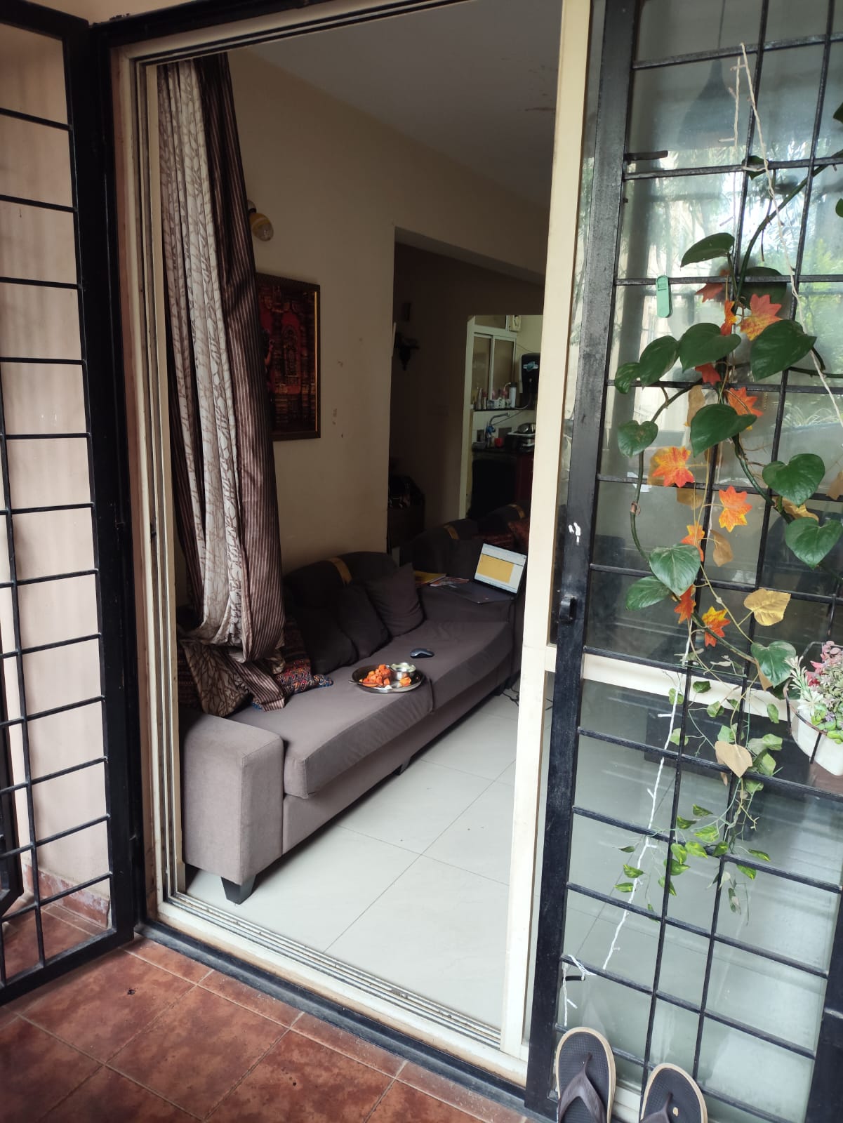 Aluminium Sliding Window Wheel Replacement in Bannerghatta Road, Bengaluru, Bengaluru - Kutbi Aluminium Glass & Hardware