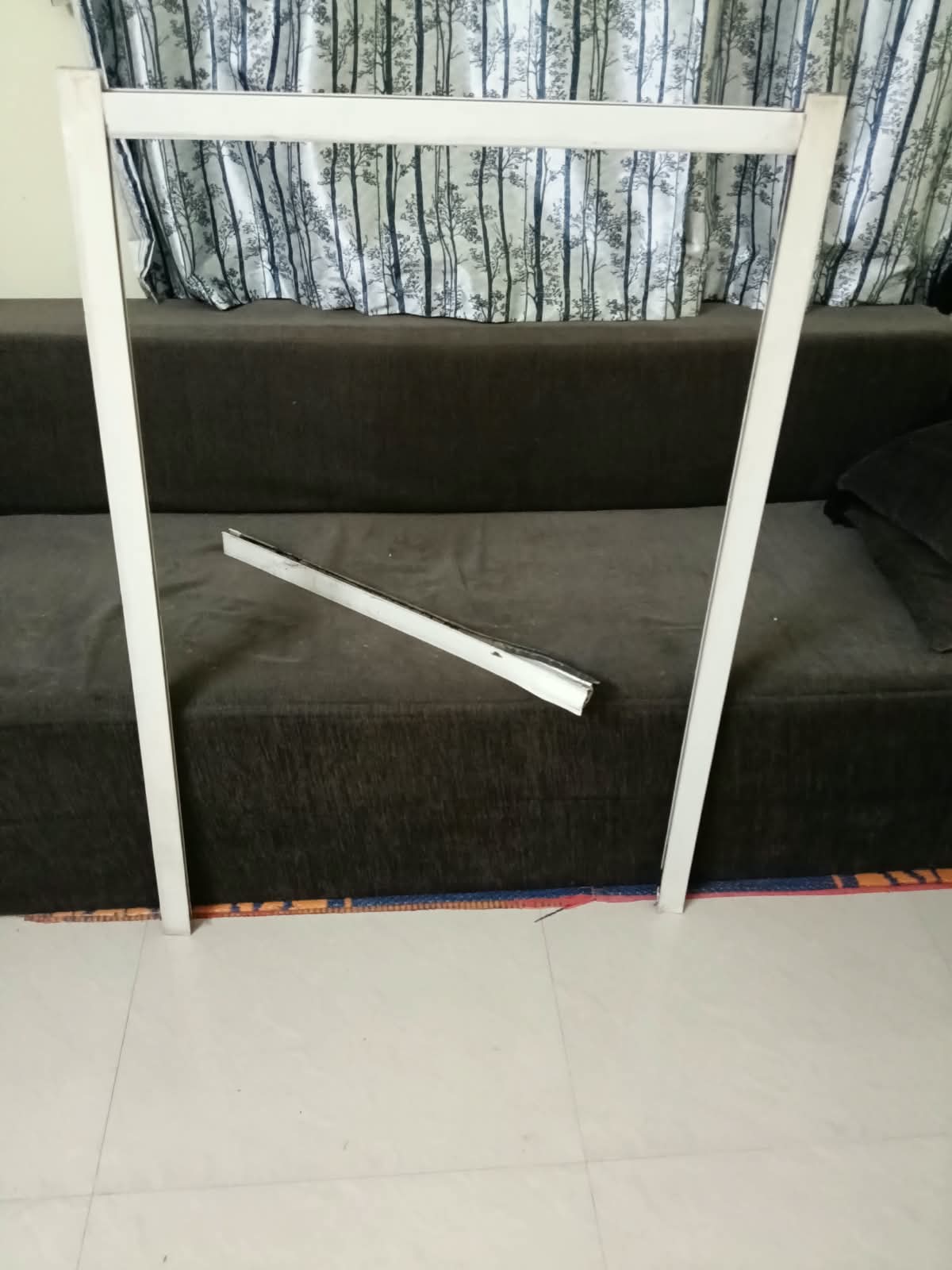 Broken Glass Replacement at Sujana Homes, Gottigere, Bengaluru - Kutbi Aluminium Glass & Hardware (Before)