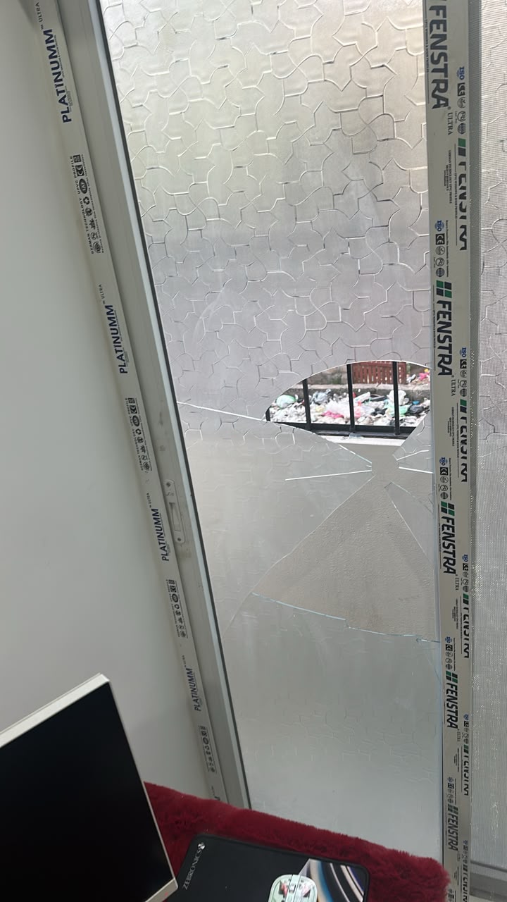 uPVC Sliding Door Broken Glass Replacement at Choodasandra, Bengaluru - Kutbi Aluminium Glass & Hardware (Before)