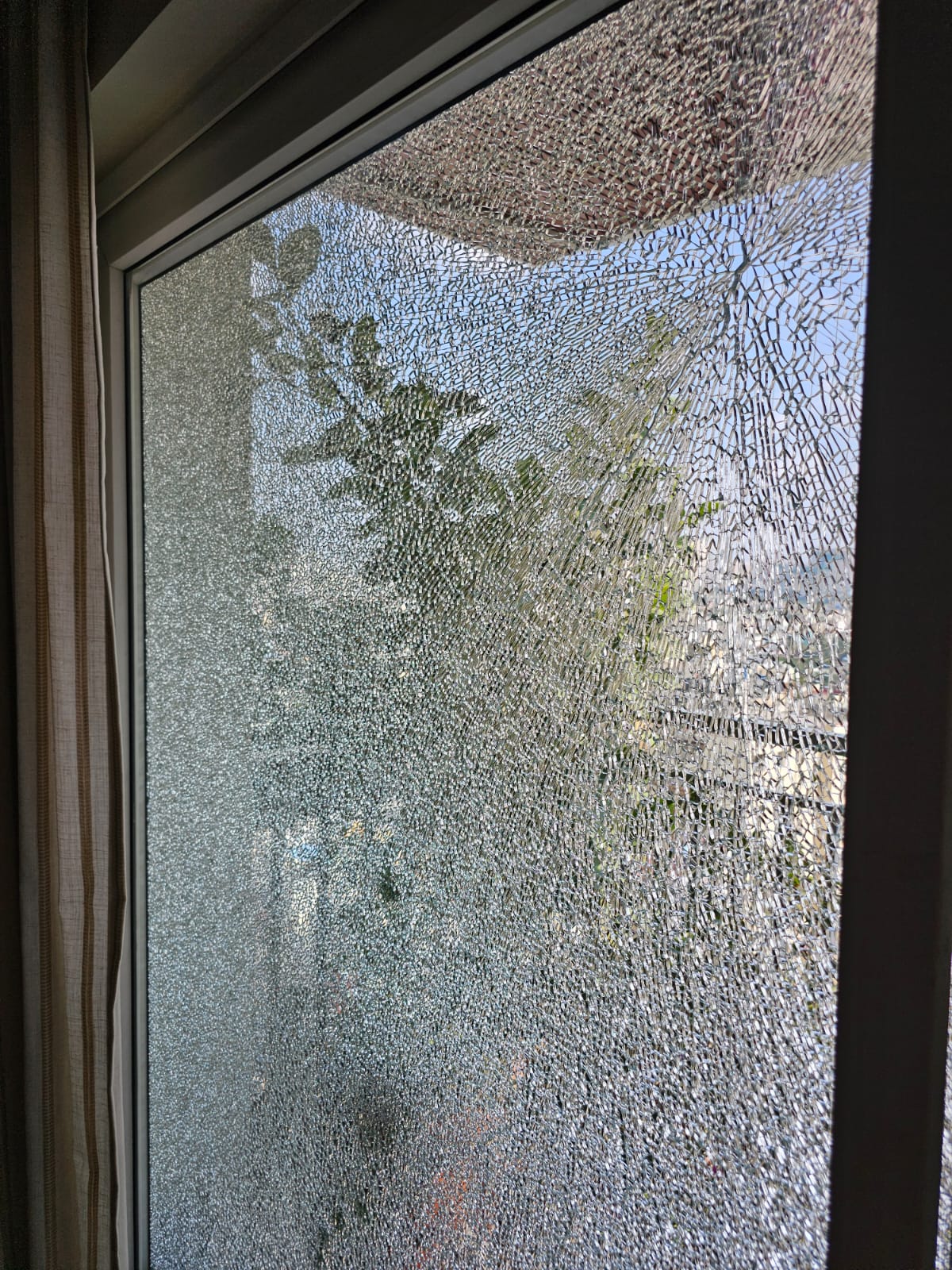 uPVC Sliding Door Broken Glass Replacement at Keya Spring, Arekere, Bengaluru - Kutbi Aluminium Glass & Hardware