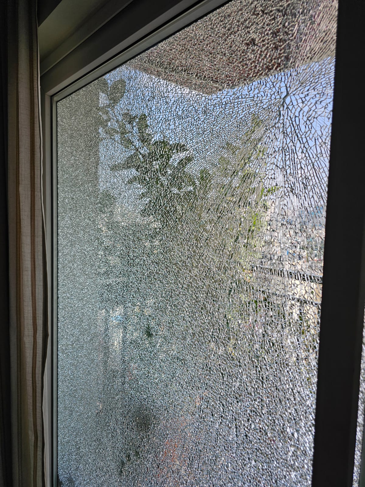 uPVC Sliding Door Broken Glass Replacement at Keya Spring, Arekere, Bengaluru - Kutbi Aluminium Glass & Hardware