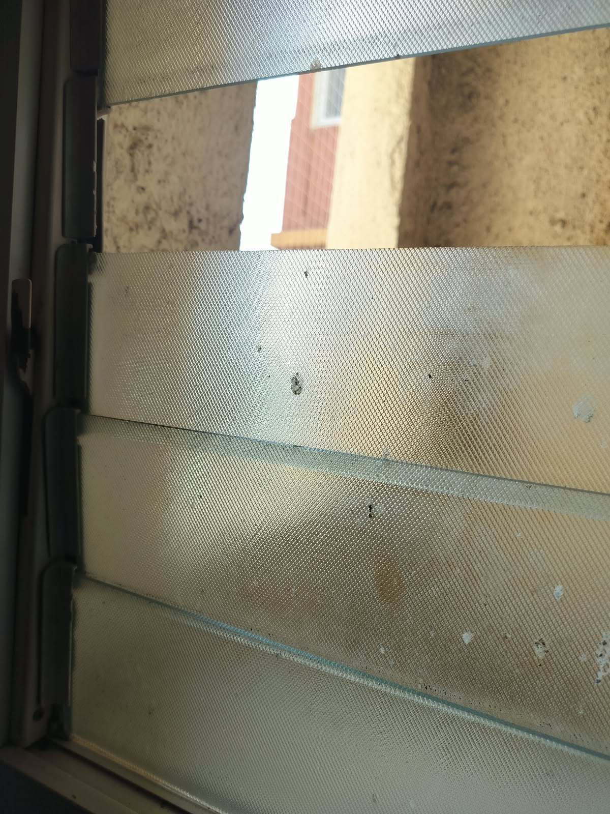 Bathroom Window Glass Replacement at HM World City Road, J. P. Nagar, Bengaluru - Kutbi Aluminium Glass & Hardware (Before)