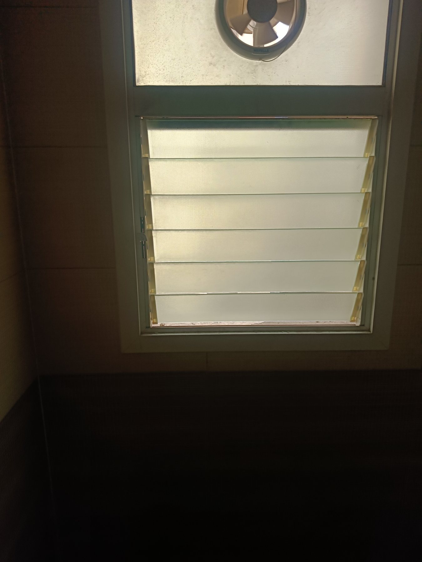Bathroom Louver Replacement at Sobha Forest View, Kanakapura Road, Bengaluru - Kutbi Aluminium Glass & Hardware (After / Completed Work)