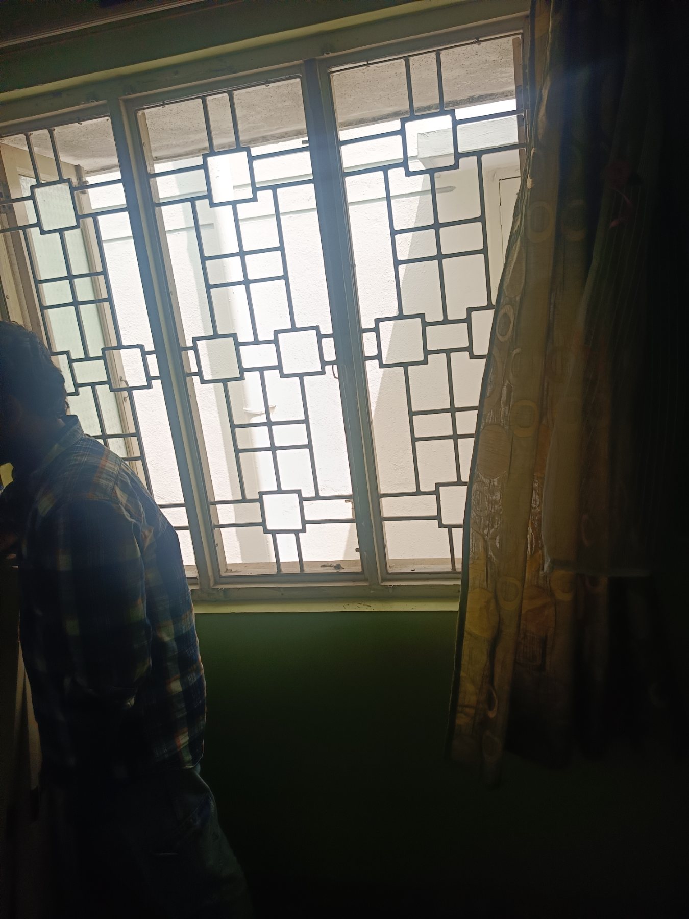 uPVC Sliding Window Installation with Mosquito Mesh at Bohra Layout, Bengaluru - Kutbi Aluminium Glass & Hardware